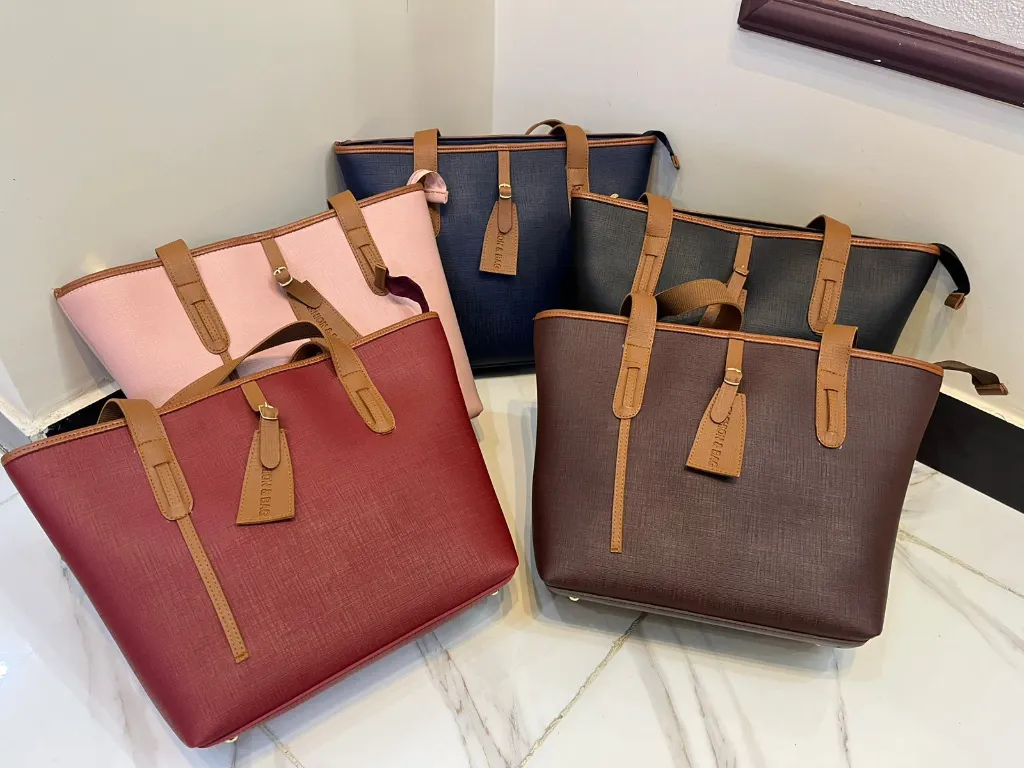 💼 Premium Quality Tote Bag (Black)